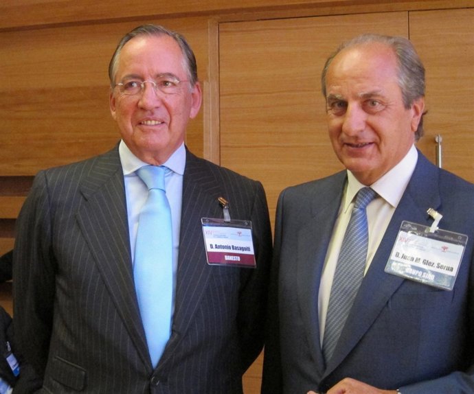 El Presidente De Banesto Participa En El XIV Congrso De Empresa Familiar