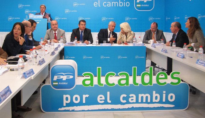 Arenas Preside El Consejo De Alcaldes Del PP Andaluz