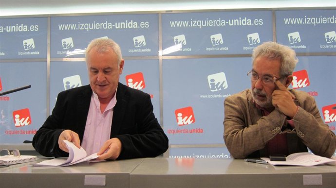 Cayo Lara Y Antonio Rubio En Rueda De Prensa En La Sede De IU