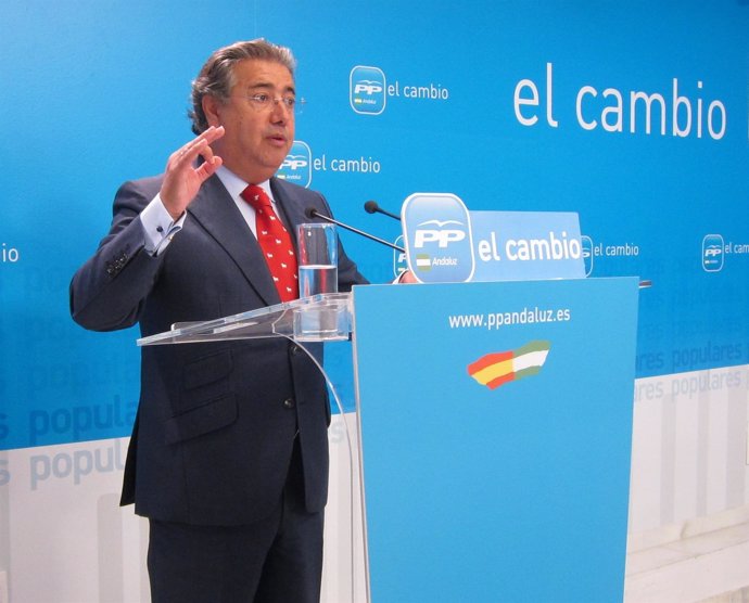 Juan Ignacio Zoido, Hoy Ante El Consejo De Alcaldes Del PP-A