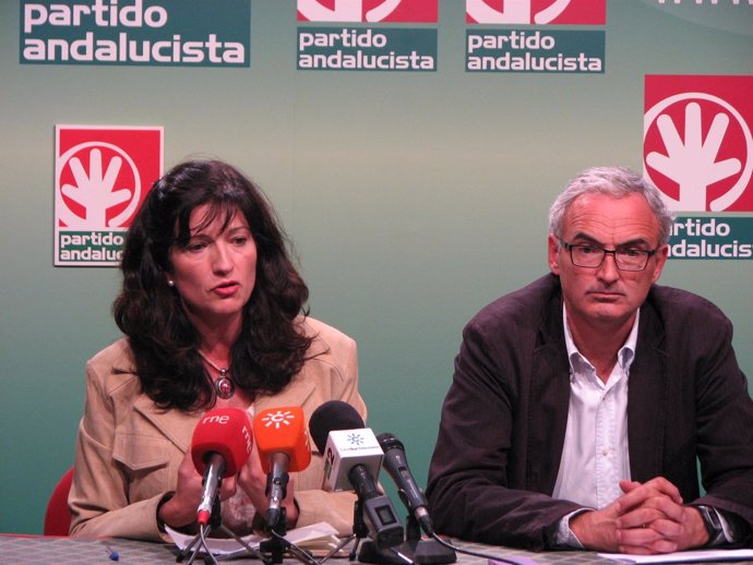 Pilar González Y Fernando Álvarez-Ossorio, Hoy En Rueda De Prensa