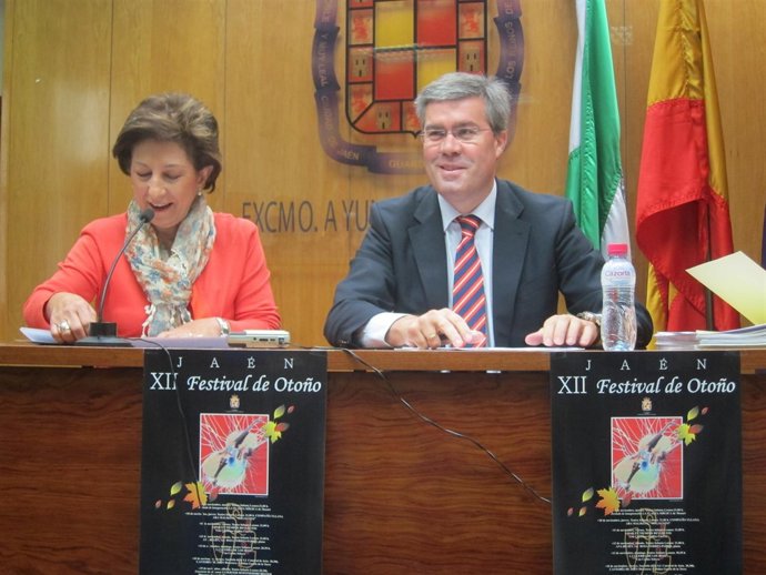 Nestares Y Fernández De Moya Presentan El XII Festival De Otoño