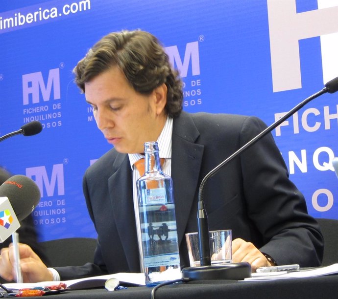 Director General Del Fichero De Inquilinos Morosos, Fernando Sánchez Frutos