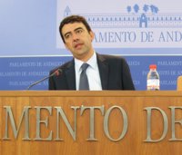 PSOE-A afirma que a PP-A no le gusta el Presupuesto porque refleja que se puede afrontar la crisis sin recortes sociales