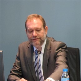 El Consejero De Educación, Formación Y Empleo, Constantino Sotoca