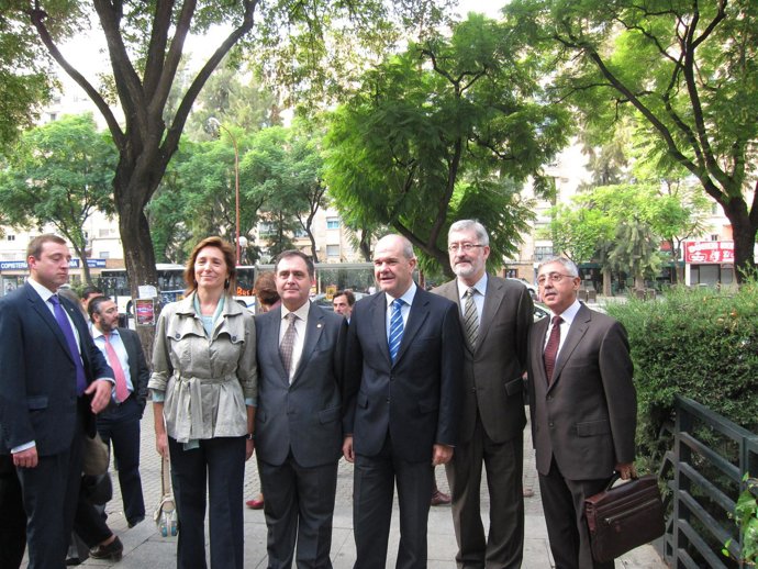 Manuel Chaves, Antonio Ávila Y Joaquín Luque En Las Jornadas De Evaluación