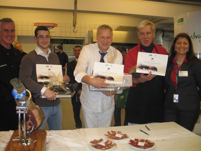 Concurso De Cortadores De Jamón En Alemania.