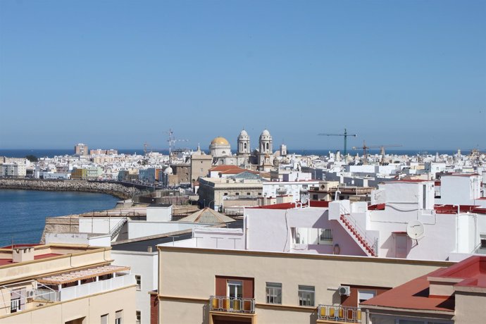 Vista De Cádiz Capital