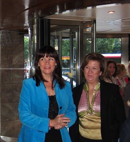 La Consejera Para La Igualdad Y Bienestar Social, Micaela Navarro