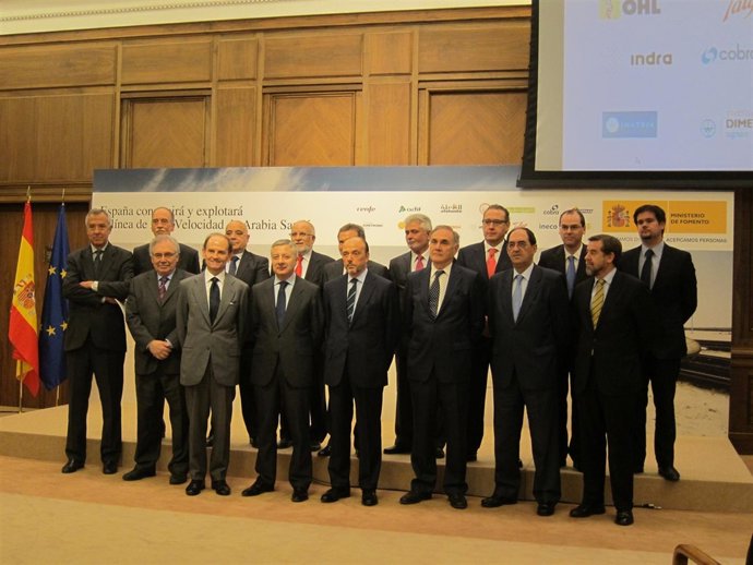 El Ministro José Blanco Con Empresarios Españoles