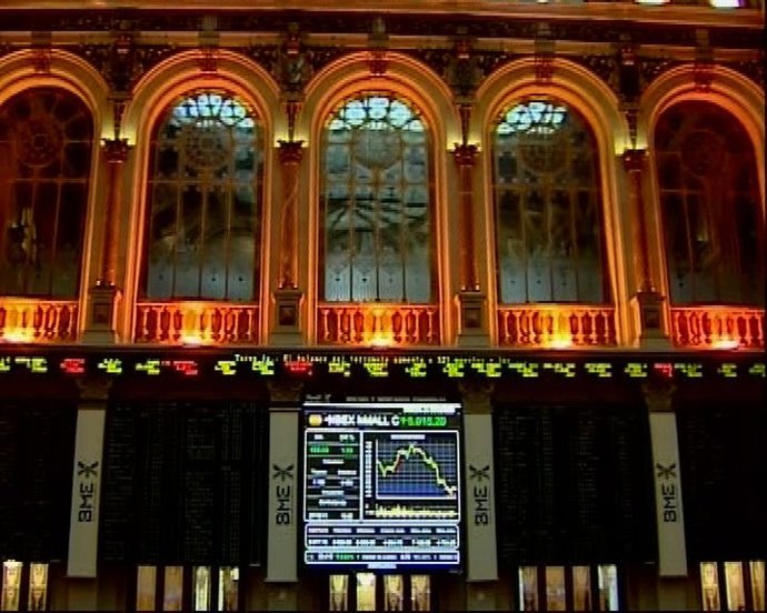 La Bolsa sube casi un 3% 