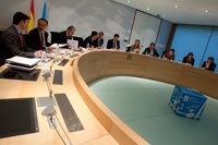 (AV.La Xunta "adapta" el catálogo de fármacos a la normativa estatal y lo "amplía" a 418 principios activos