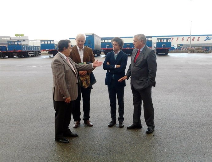 Eloy Suárez En Transportes Carreras (Plaza)