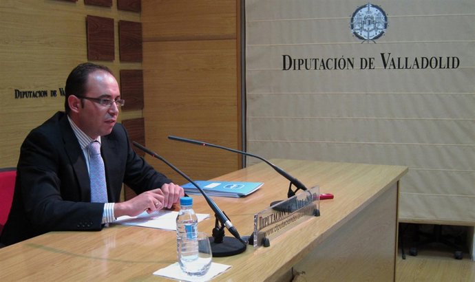 El Diputado Del Área De Hacienda De La Diputación, Víctor Alonso