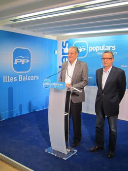 Miquel Ramis Y Enrique Fajarnés