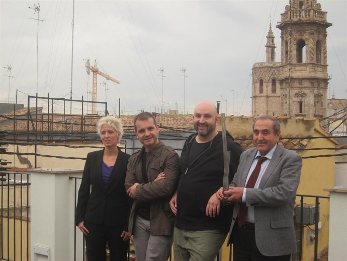 Gemma Aguilera, Jord Llavina, Daniel O'hara Y Eliseu Climent En Premis Octubre