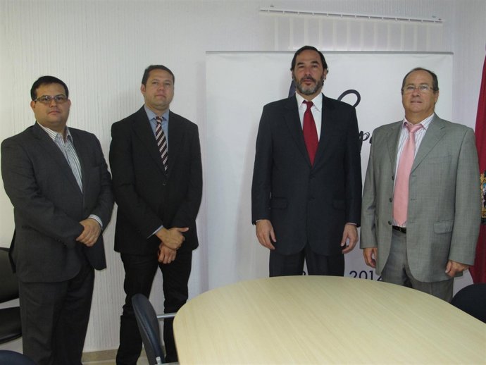 Nota De Prensa Y Fotos