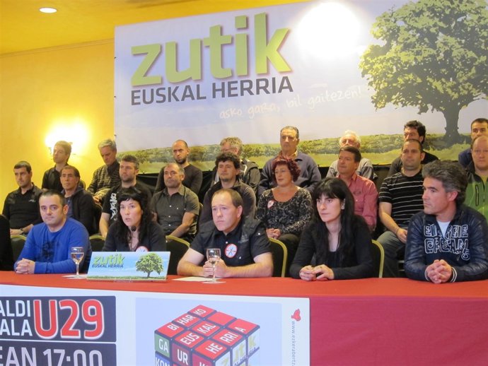 Rueda De Prensa De La Izquierda Abertzale.