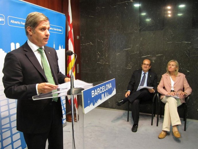 Alberto Fernández Díaz, Javier Mulleras Y Àngels Esteller