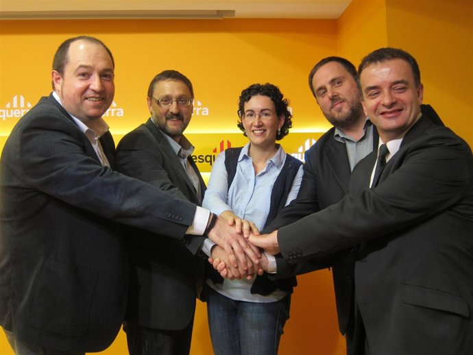 Los Abertzales P.Barrena, T.Moreno Con M.Rovira, O.Junqueras Y A.Bosch (ERC)
