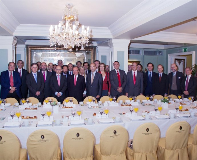 Montoro Con El American Business Council
