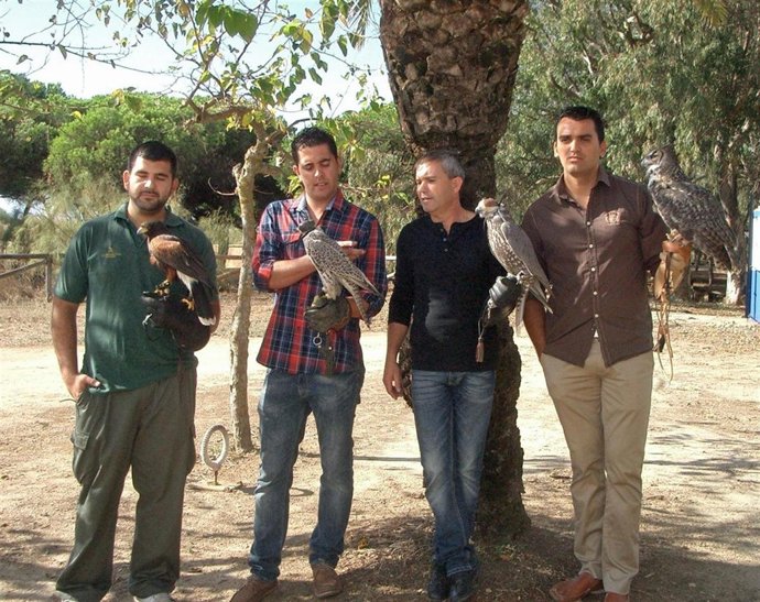 Imagen Del Encuentro De Cetrería De Isla Cristina.