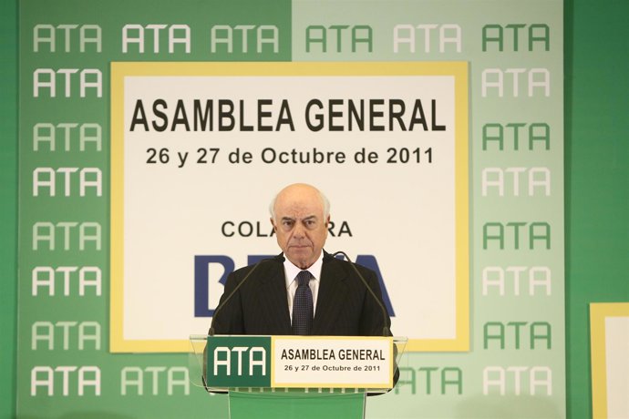 El Presidente De BBVA, Francisco González