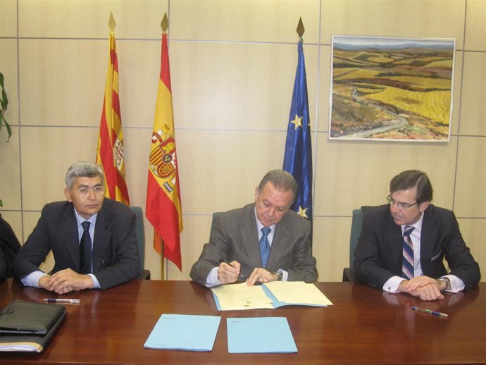 García López En La Firma Del Convenio Este Viernes