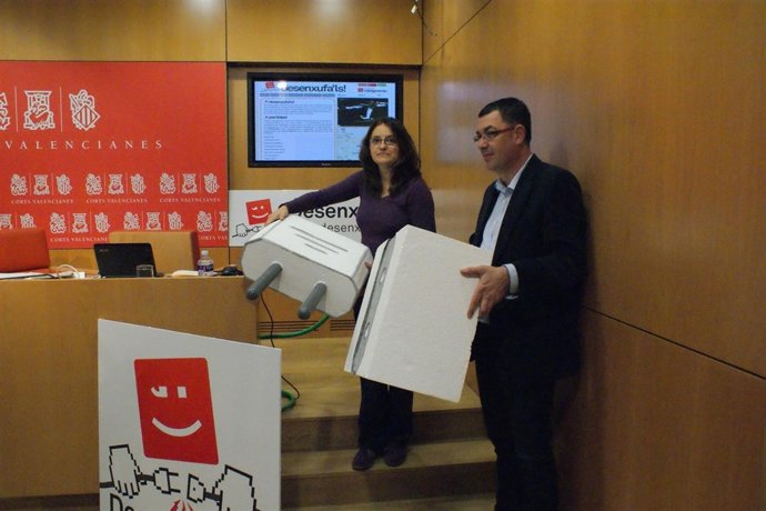 Oltra Y Morera En La Rueda De Prensa