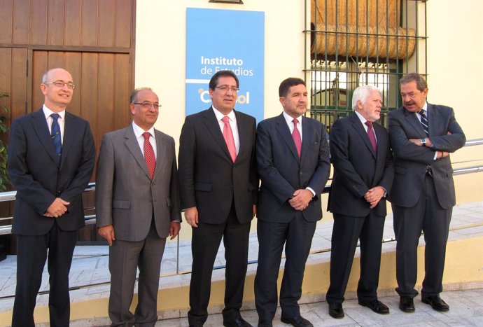Acto De Apertura Del Curso Académico Del Instituto De Estudios Cajasol.