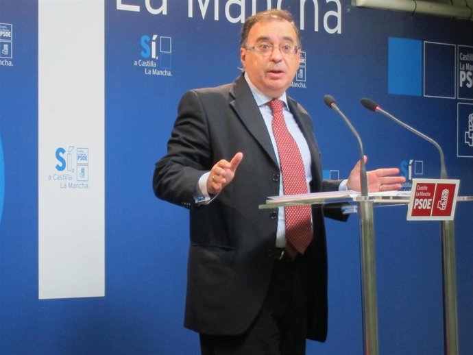 Fernando Mora, PSOE