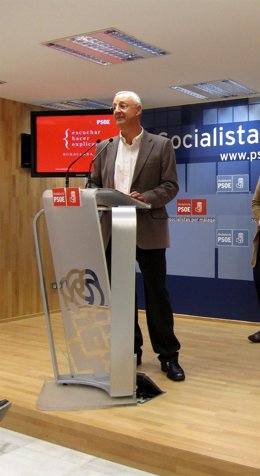El Exministro De Trabajo, Jesús Caldera