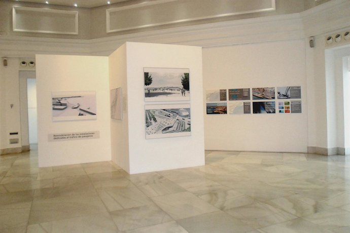 Exposición Sobre El Frente Marítimo De Santander 