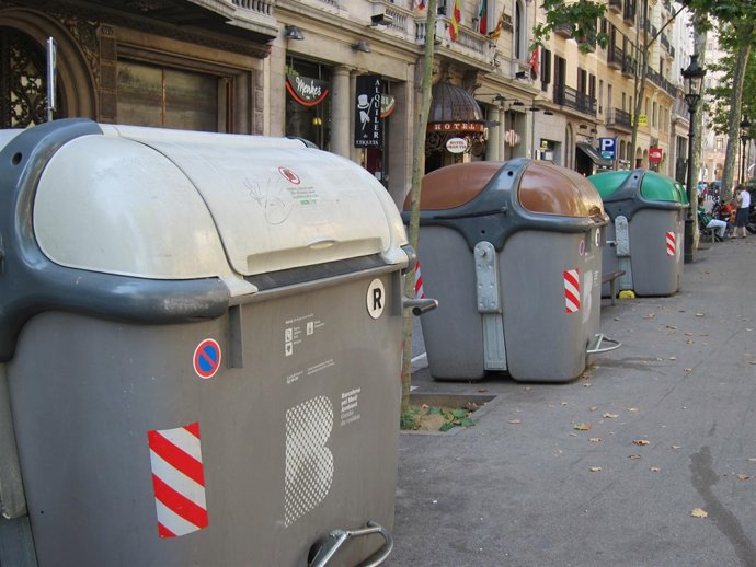 Contenedores De Barcelona, Limpieza