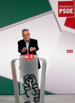 José Antonio Baeza Durante Su Intervención En Un Acto En Baeza.