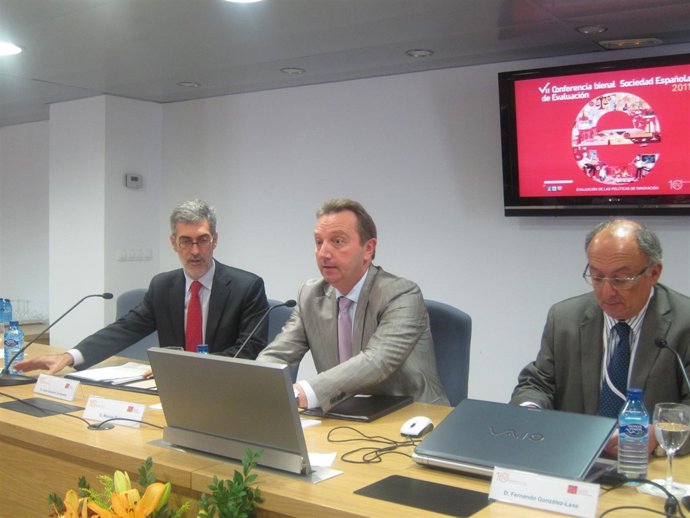 El Consejero De Empleo, Manuel Recio, En Las Jornadas De Evaluación