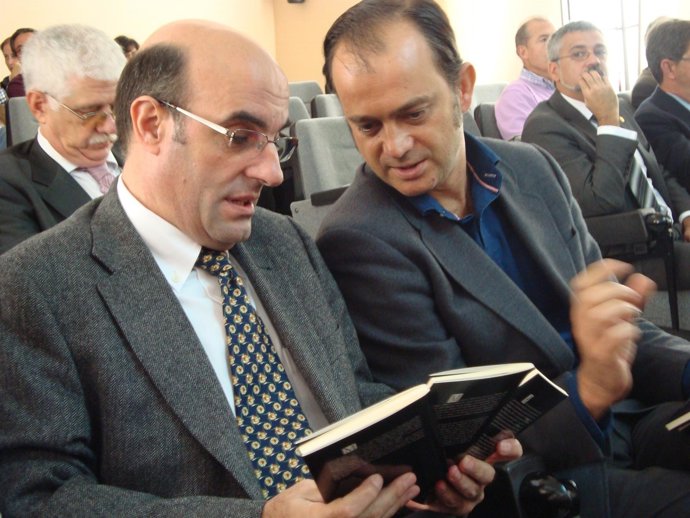 Miguel Albero (D) Y Mauricio Herreo