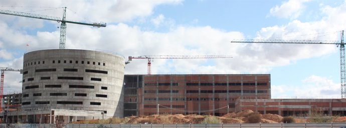 HOSPITAL EN OBRAS , POLIGONO