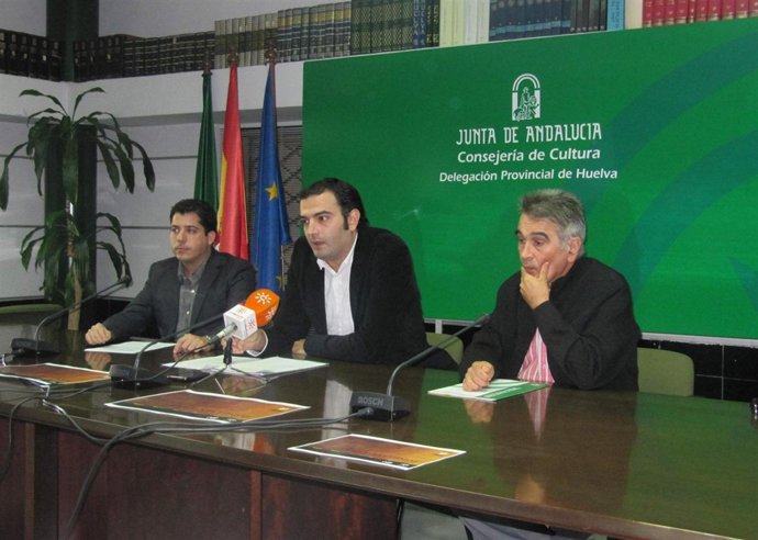 El Delegado De Cultura En Huelva, Ángel Romero.