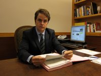 Bermúdez de Castro dice que la primera acción para el desarrollo del Estatuto será modificar la ley de lenguas