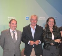 Arenas, en relación a las encuestas, advierte de que "aquí no se ha ganado nada"