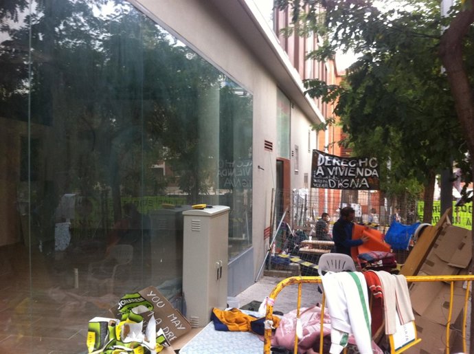 Edificio Okupado Calle Almagro