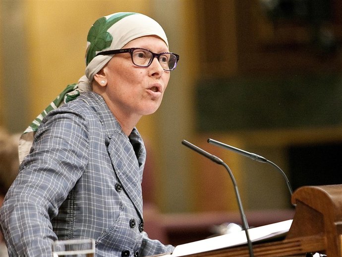 Uxue Barkos, De Nafarroa Bai, En La Tribuna Del Congreso Tras Su Baja