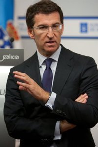 Feijóo señala que toca a la Justicia pronunciarse sobre el caso Escribano y que el PP "ya actuó contundentemente"