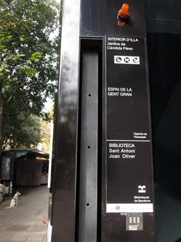 Cierre Automático Del Interior De Manzana Cándida Pérez Del Eixample