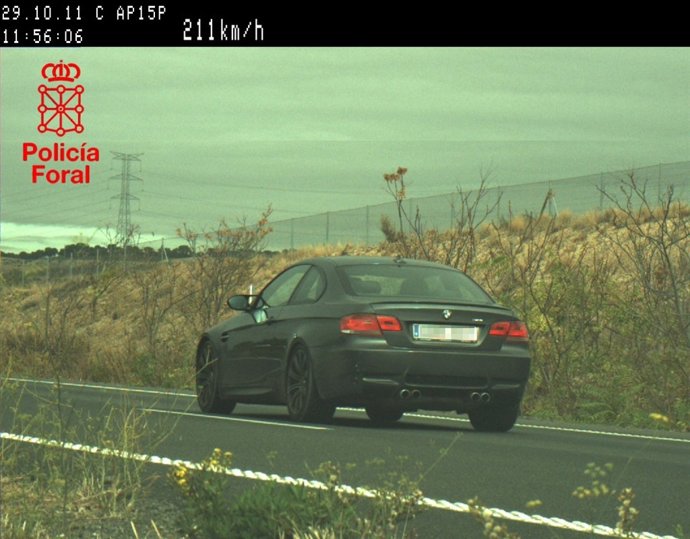 Imágen De Rádar Del Vehículo Que Circuylaba A 211 Km/H. 