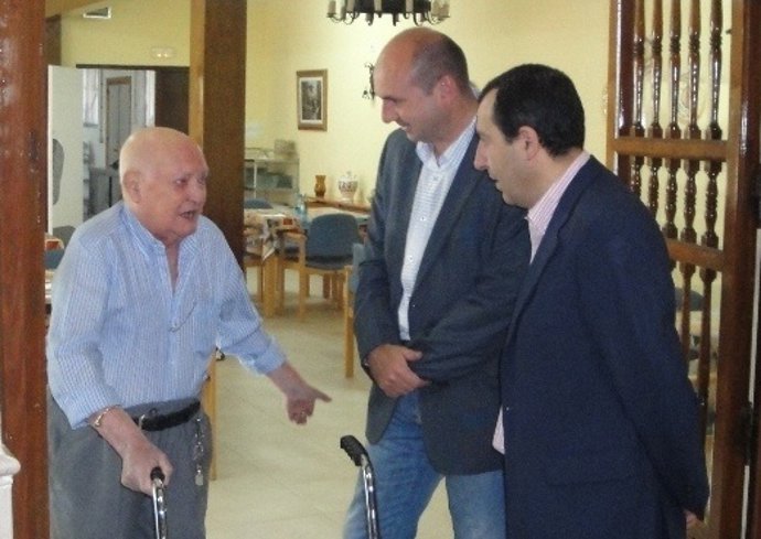 Francisco Conejo En La Residencia De Mayores De Antequera