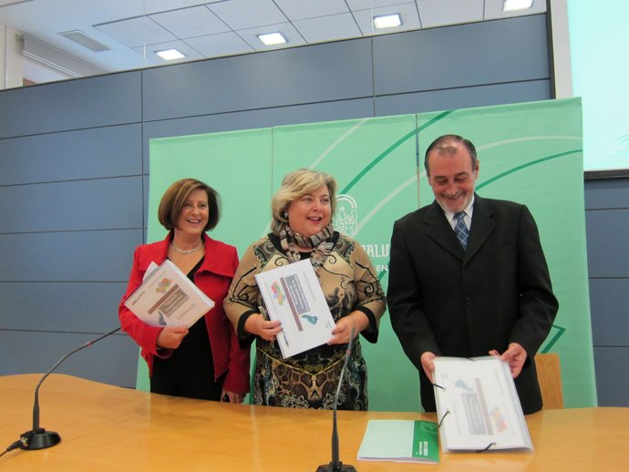 Presentación Presupuesto De La Junta En Granada