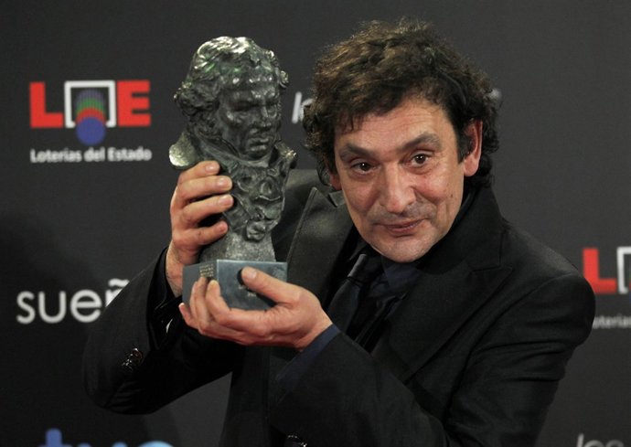 El Cineasta Agustí Villaronga Con El Goya Al Mejor Director