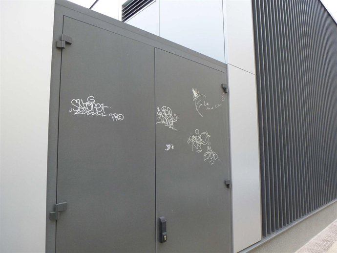 Pintadas En La Biblioteca Rafael Azcona